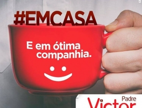 Dose tripla de #café! Arte criada para o #DiaMundialdoCafé - 14 de Abril. Cliente: @PadreVictorCafe.